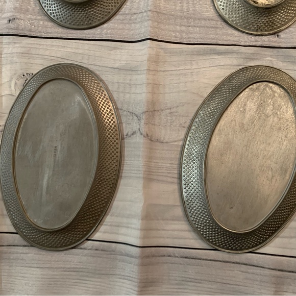 Steak plate with wooden platform ~ set of 4 - Picture 14 of 15